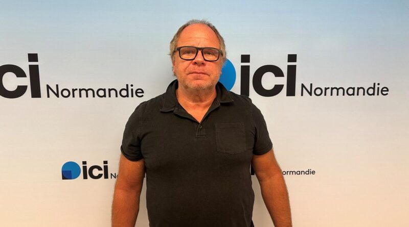 "On ne peut pas comparer le mouvement Bloquons tout à celui des Gilets jaunes" affirme un sociologue caennais - ici