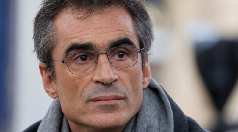 On vous explique la polémique autour de Raphaël Enthoven, déprogrammé puis réintégré dans un festival littéraire après ses messages sur Gaza