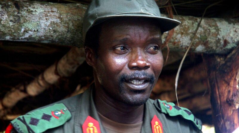 Ouganda : Joseph Kony, le « Messie sanglant » traqué par la justice internationale
