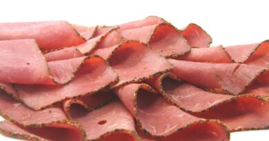 PASTRAMI AMÉRICAIN SURGELÉ TRANCHÉ AU POIVRE