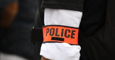 Paris : un homme d’affaires retrouvé mort, son épouse, Aude de Thuin, grièvement blessée