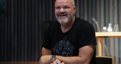 Philippe Etchebest : sa jolie ferme en Dordogne où il s’isole avec sa femme et son fils