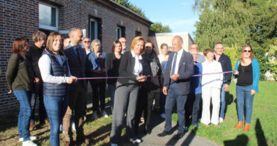 Près d'évreux : Claville restaure une belle maison pour les ass'mat'