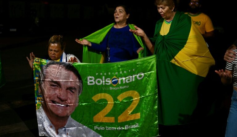 Procès Bolsonaro: face aux Etats-Unis, la justice brésilienne rejette les "pressions"