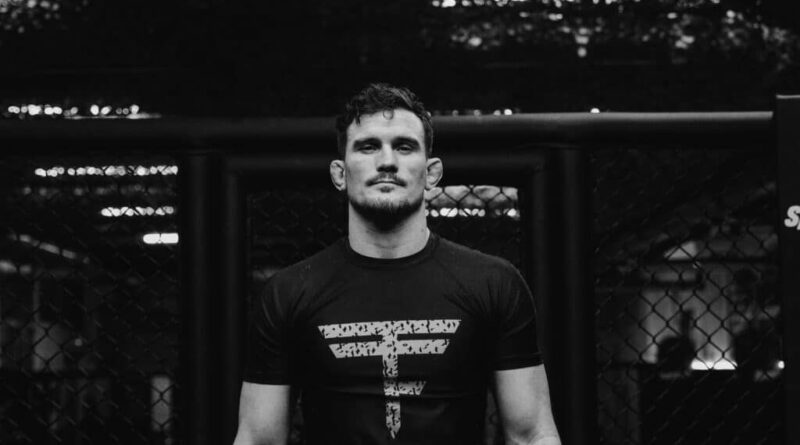 Quentin Arola, fondateur de Tactical Fight Team à Toulouse, casse les idées reçues sur le MMA (Mixed Martial Arts) - ici