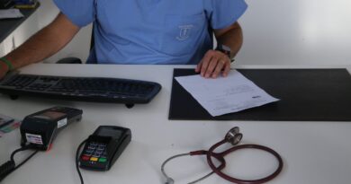 Réseau France Santé : "Il faudra 10 000 médecins. Où va-t-on les trouver ?", interroge le principal syndicat de médecins généralistes