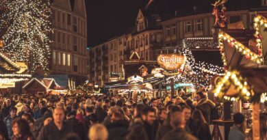 region,city,town,landscape,local,community,market,tradition,festival,culture
