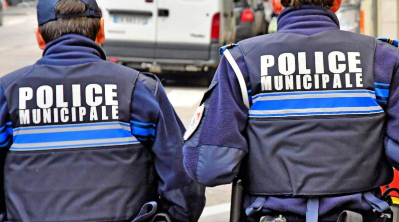 Sécurité à Toulouse : Le maire de Toulouse annonce l’installation de 717 caméras de vidéoprotection d’ici fin 2025 pour renforcer la sécurité dans l’espace public.