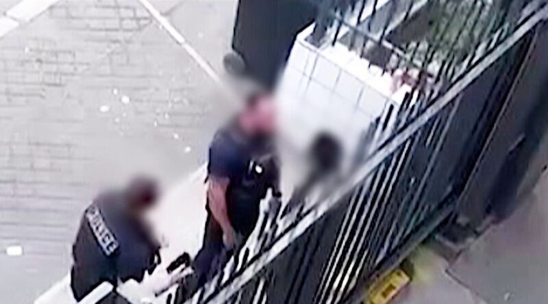 Seine-Saint-Denis : Un policier filmé en train de gifler et cracher sur un jeune