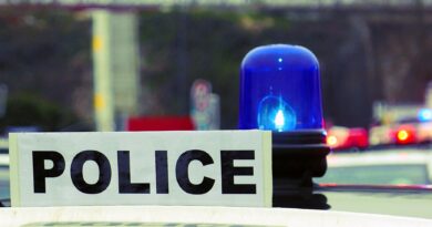 Simuler des appels avec la « police pour enfant », la mauvaise idée des parents à bout