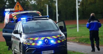 Soirée alcoolisée dans le Maine-et-Loire : un sans-abri tué de deux coups de couteau, une femme de 28 ans mise en examen - ici