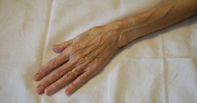 "Son loyer était payé, elle est passée sous les radars" : une femme de 74 ans, morte depuis plusieurs mois, retrouvée dans son appartement