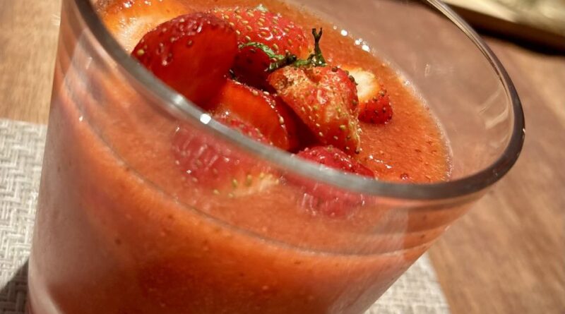 Soupe de 🍓 fraises fraîches