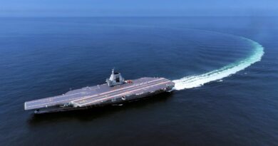 Tension dans le détroit de Taïwan où Pékin dénonce le passage de navires américain et britannique