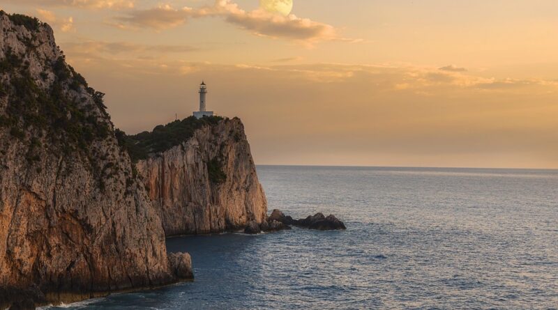 Bretagne, Rennes, Brest, coast, lighthouse, beach, village, Celtic, cliffs, landscape