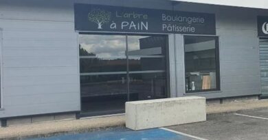 Un automobiliste l'avait emboutie, cette boulangerie va rouvrir ses portes dans un local provisoire