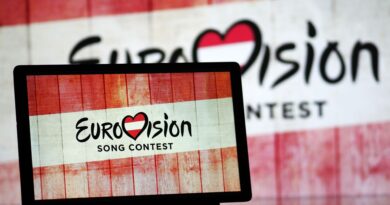 Un célèbre chanteur dément être le prochain représentant de la France à l'Eurovision - RTBF Actus