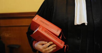 « Un déchaînement » : condamné pour avoir violé et frappé une femme chez elle 