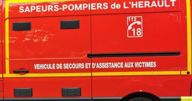 Un jeune homme de 18 ans gravement blessé de plusieurs coups de couteaux, un club de football lui porte secours