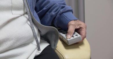 "Une catastrophe": la population des montagnes vaudoises en colère face aux coupes budgétaires dans la santé