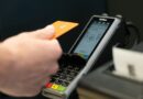 VRAI OU FAUX. Mouvement "Bloquons tout" : une "grève de la carte bleue" priverait-elle les banques de milliards d'euros ?
