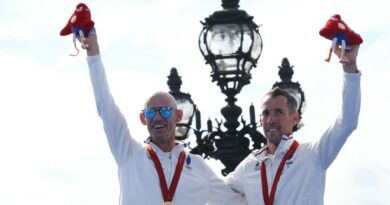 Verbalisé pour avoir transporté son tandem dans le TGV, ce médaillé paralympique dénonce la situation sur les réseaux sociaux