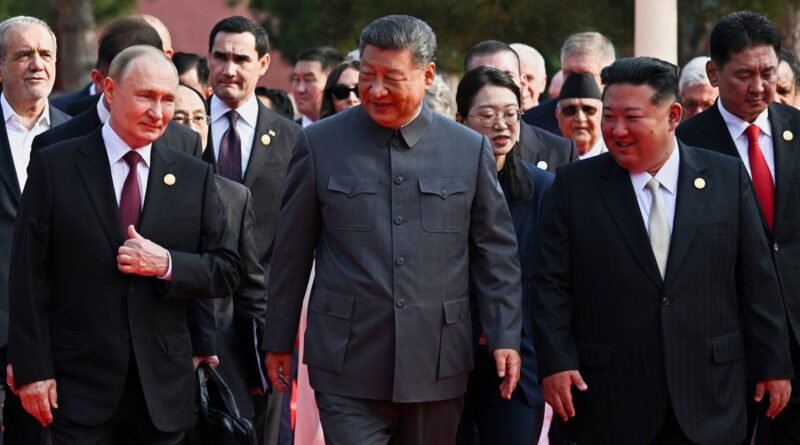 Vidéo. Poutine et Kim assistent à la grande parade militaire de Xi à Pékin