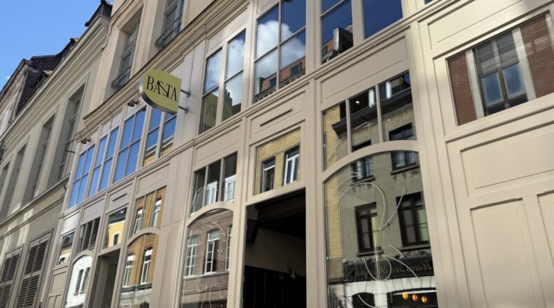 Vieux-Lille. Basta, le nouveau bar chic et décontracté qui agite la rue Saint-André