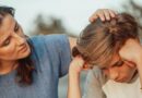 Votre enfant n’a aucun ami dans sa classe ? Un psychologue explique comment le rassurer