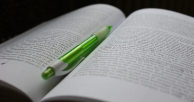 education,school,learning,student,teacher,classroom,university,books,knowledge,study