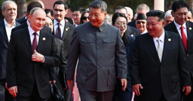 Xi Jinping, Vladimir Poutine et Kim Jong-un réunis à Pékin pour une parade militaire et diplomatique