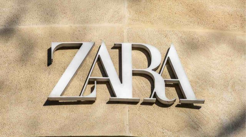 Zara frappe très fort cet automne avec cet ensemble « parfait » aussi confortable que flatteur