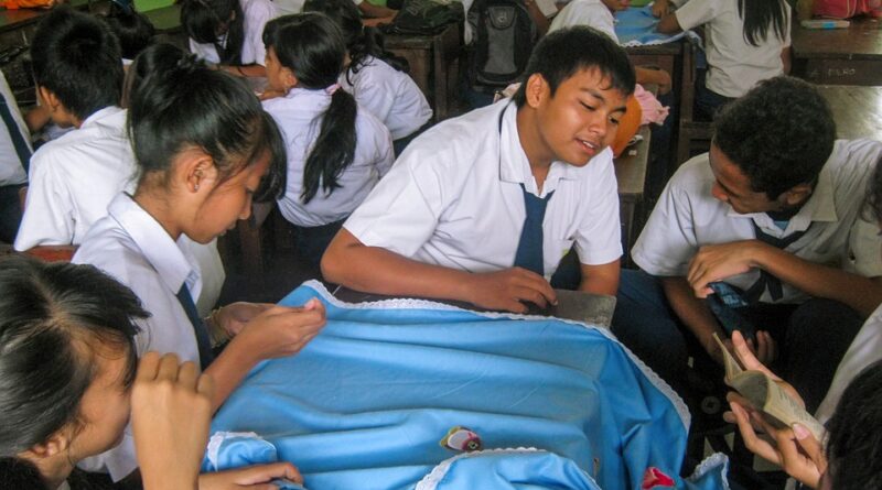 education,school,learning,student,teacher,classroom,university,books,knowledge,study