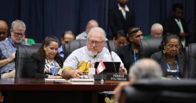 ​Moetai Brotherson prône la décolonisation « sans bain de sang »