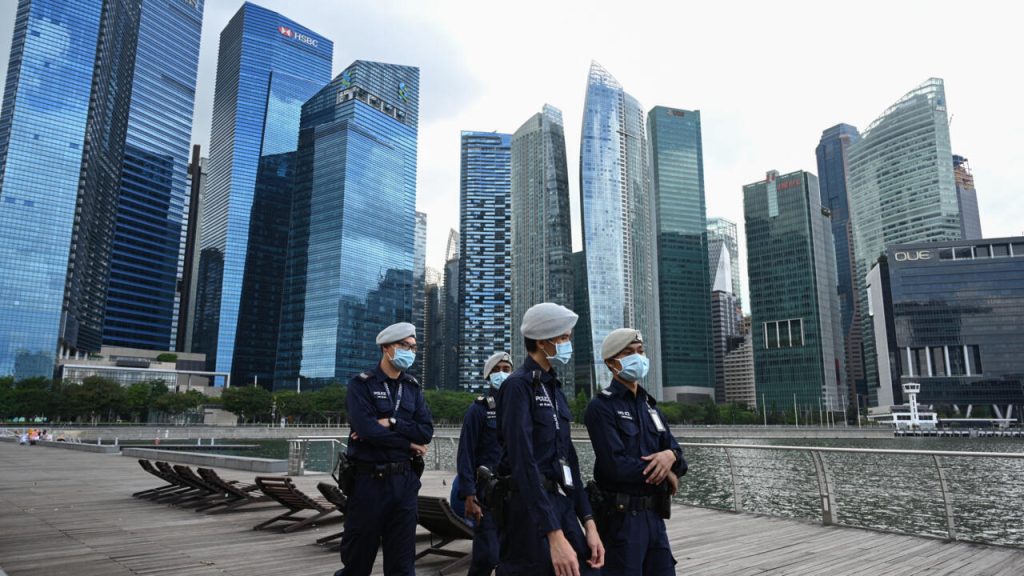 Singapour renforce ses efforts pour contrer la radicalisation d’adolescents d’extrême droite