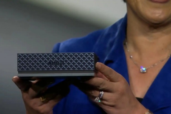 AMD présente le Ryzen AI Halo pour rivaliser avec le DGX Spark de Nvidia.