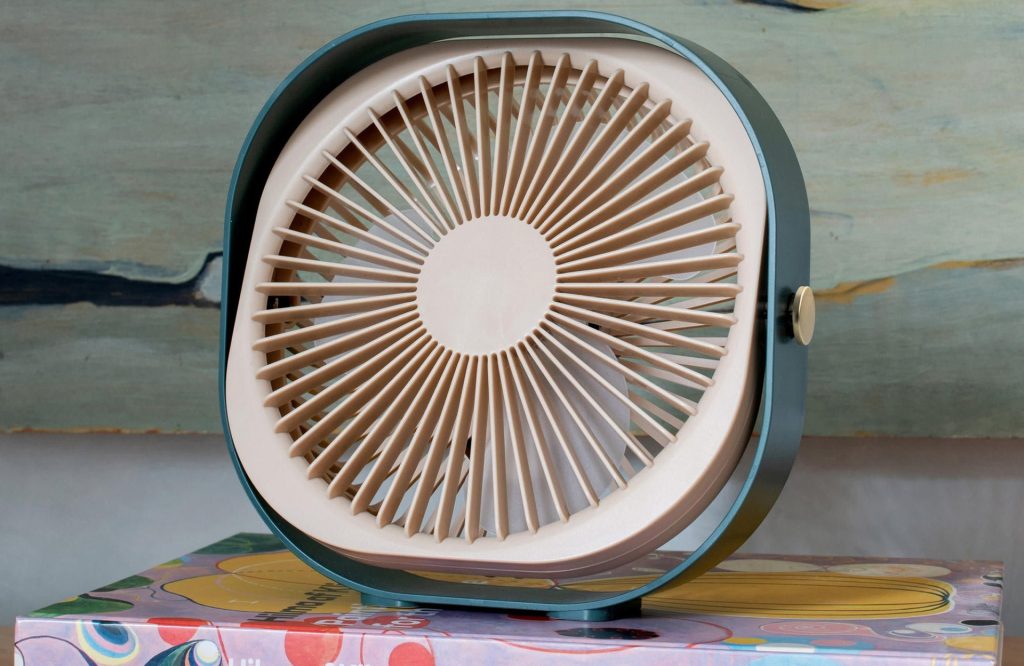 Douze ventilateurs design disponibles pour faire face à la chaleur estivale.