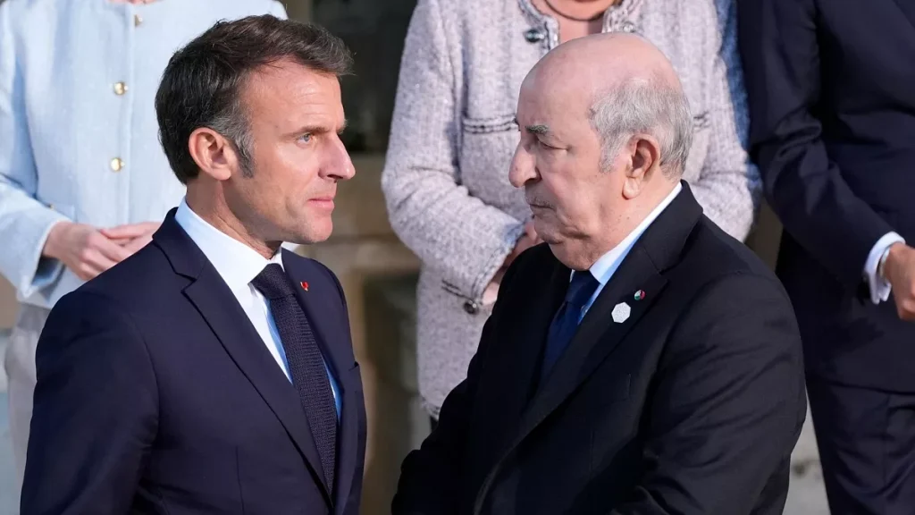 Macron et Tebboune discutent pour apaiser les tensions entre Paris et Alger.