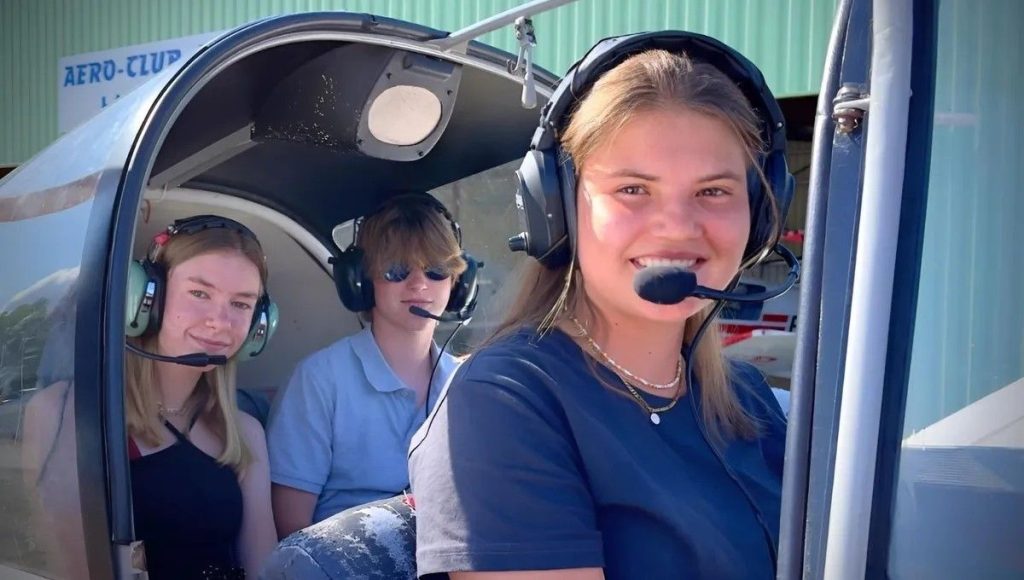 L’aéroclub du Haut Comtat à Visan organise une journée portes ouvertes pour le public.