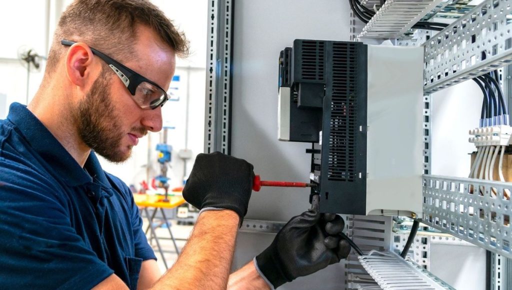 Des solutions pratiques pour réorienter sa carrière professionnelle en France.