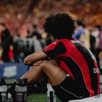 L’OGC Nice affronte Saint-Étienne pour sa survie en Ligue 1 cette saison.