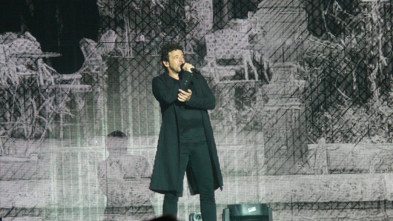 Patrick Bruel face à des controverses concernant ses concerts sur la Côte d’Azur.