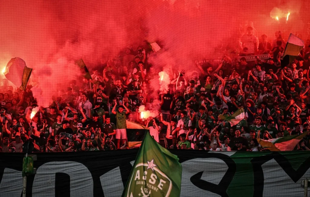 OGC Nice : Zéro tir cadré lors d’un match critiqué malgré une ambiance festive.