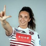 Lauréane Biville, blessée, rejoint Wigan pour un nouveau défi en Angleterre.