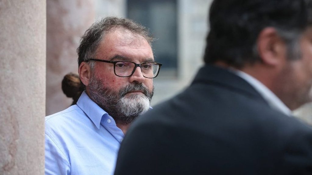 Procès Péchier : l’ex-anesthésiste condamné pour empoisonnement demande une nouvelle liberté.