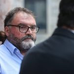 Procès Péchier : l&rsquo;ex-anesthésiste condamné pour empoisonnement demande une nouvelle liberté.