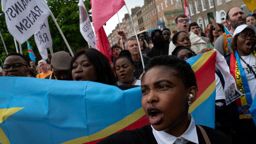 Colère en Irlande après la mort d’un Congolais, rappel de l’affaire George Floyd