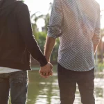 « Des familles demandent à l’Église de revoir sa doctrine sur l&rsquo;homosexualité »