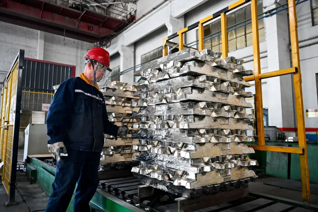 L’aluminium augmente de 50 % en raison du choc d’offre lié à la guerre en Iran.