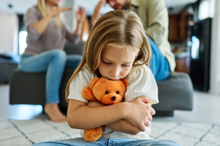 La protection de l’enfance, un enjeu de consensus pour les institutions publiques et privées.